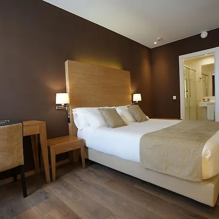 Windsor Tossa - Adults Only 16 טוסה דה מאר