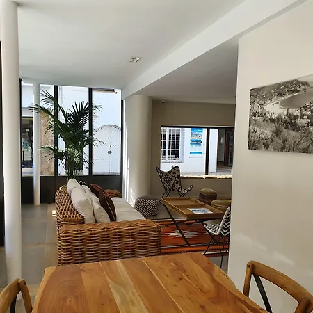 Windsor Tossa - Adults Only 16