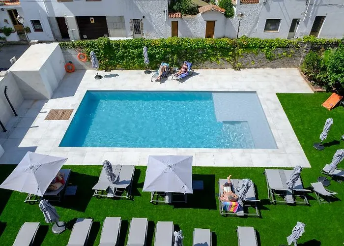 Hotel Windsor Tossa - Adults Only 16