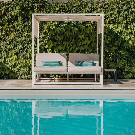 Windsor Tossa - Adults Only 16 3* توسا ذي مار