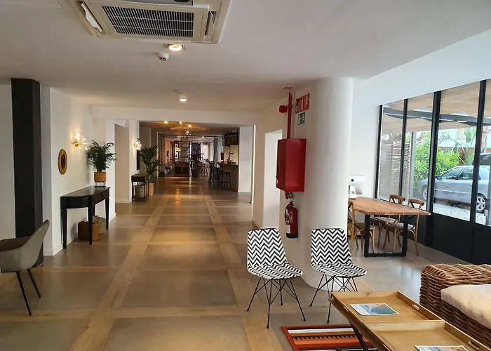 Windsor Tossa - Adults Only 16 호텔 3*